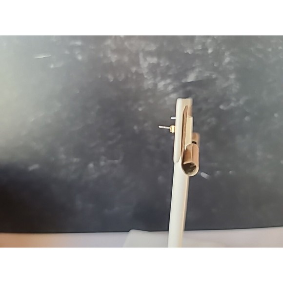 Vintage Beige Enamel Hammered Stud Earrings - Picture 7 of 10